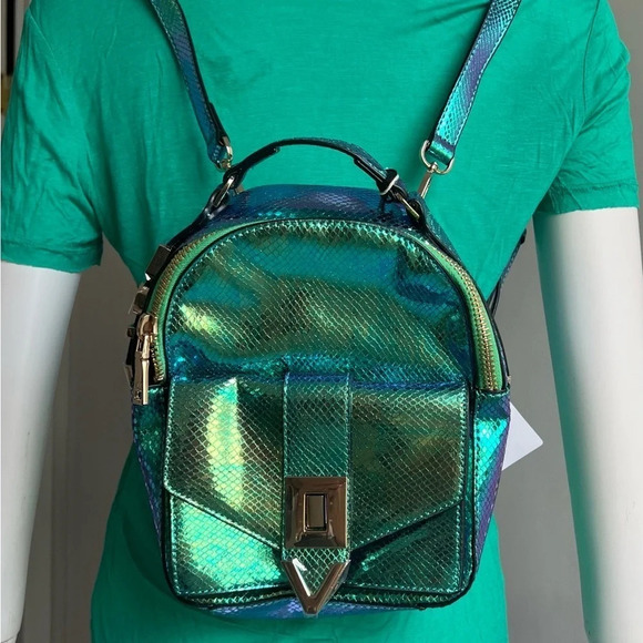 Ice Play By Iceberg Iridescent Blue And Green Mini Backpack New With Tags - Picture 11 of 12